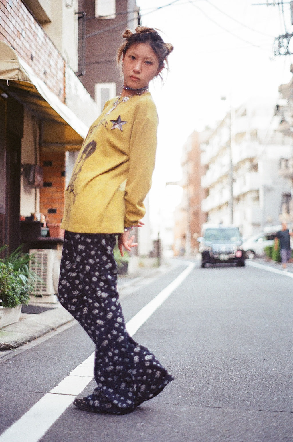 STUDDED MOMENTEL GIRL KNIT｜OLIVE