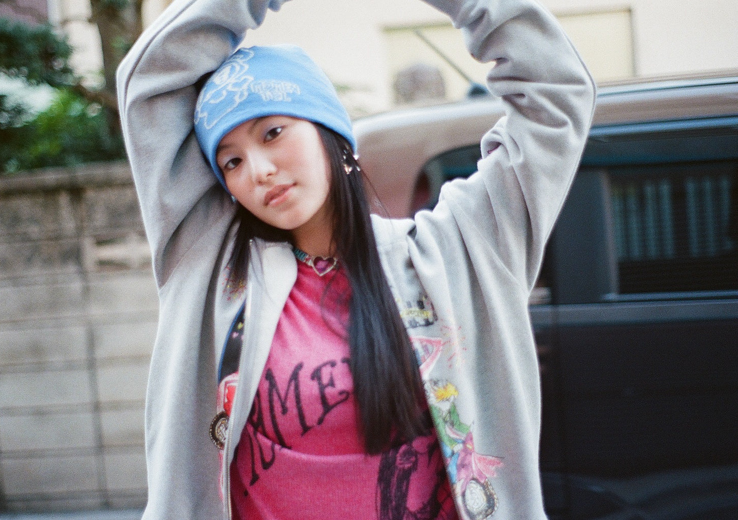 STUDDED MOMENTEL GIRL KNIT｜HOT PINK