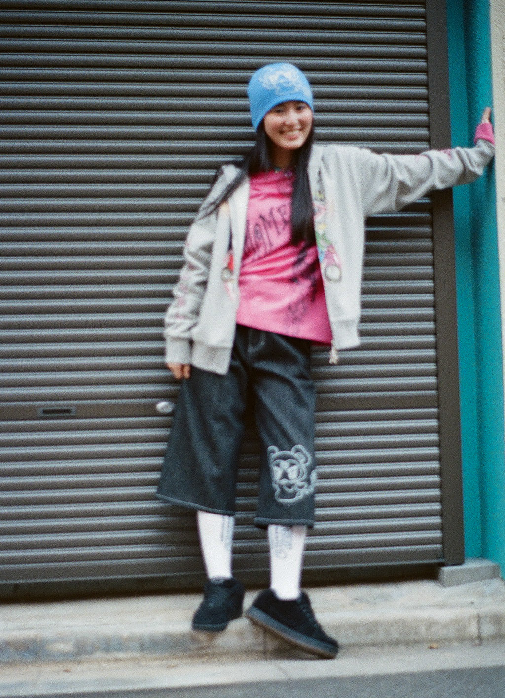 LOVE CITY DRIVE HOOD ｜GRAY