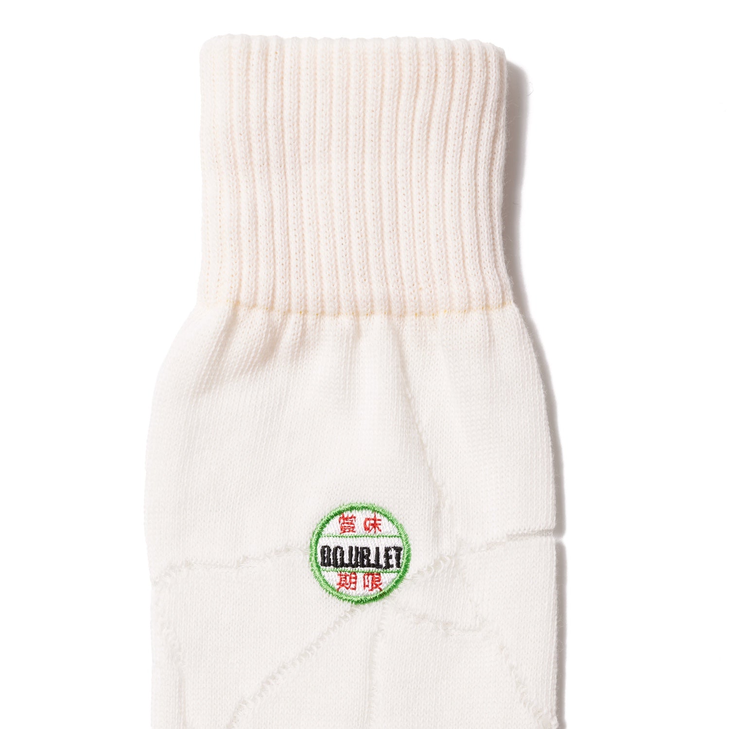 CRACKED EGGSHELL SOCKS｜WHITE – NOU-KON