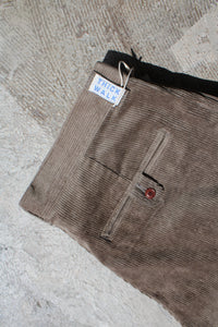 THICKWALK CORDS PANTS｜SMOKE BROWN