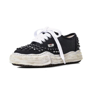 BAKER Original Sole Studded Paint Canvas Low-Top Sneaker ｜Black