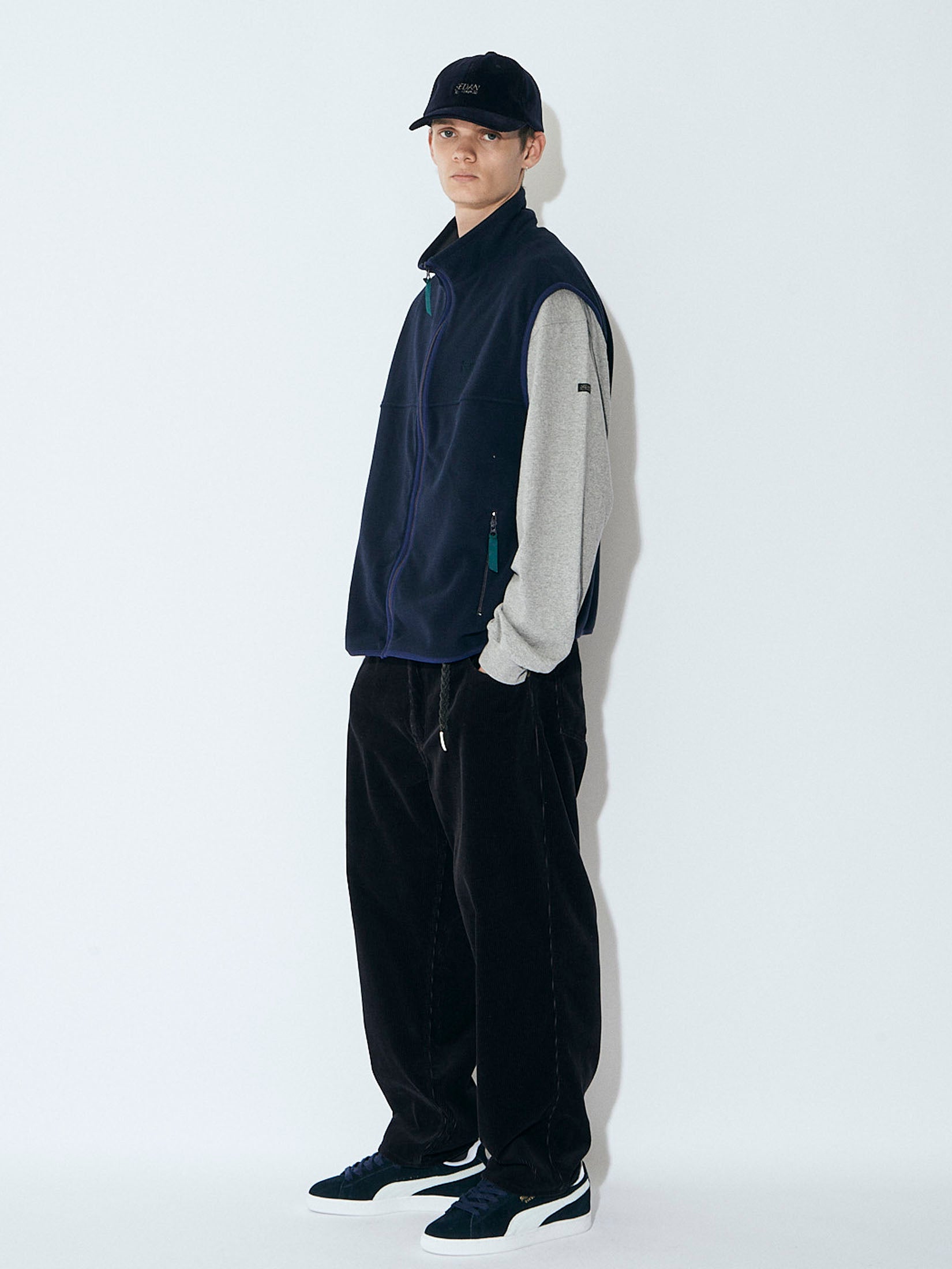 FLEECE FULL ZIP VEST｜NAVY
