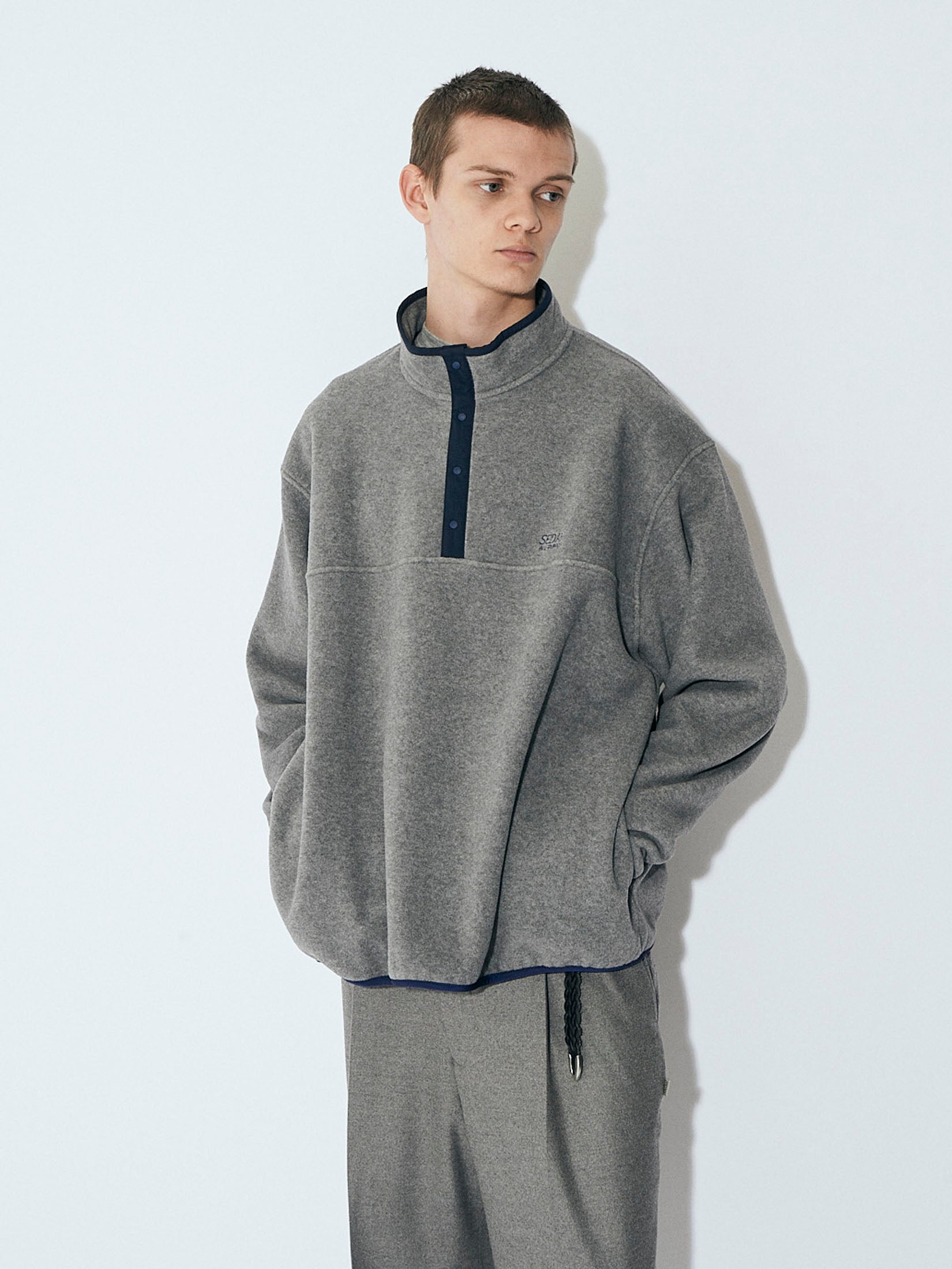 FLEECE SNAP PULLOVER｜GREY