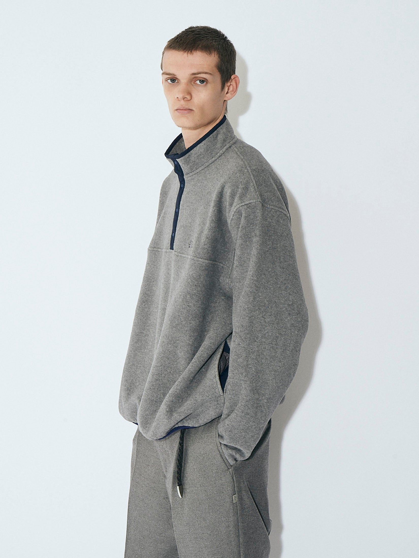 FLEECE SNAP PULLOVER｜GREY