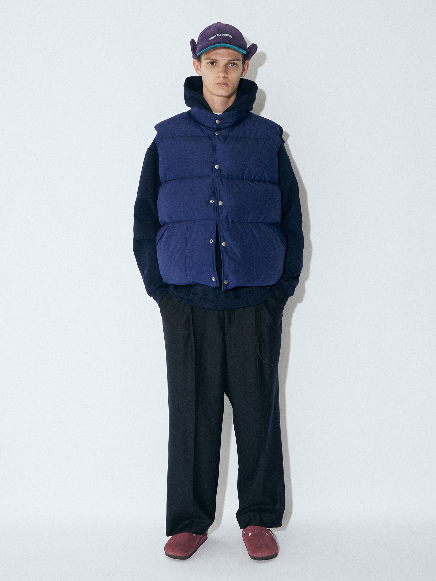 CLASSIC DOWN VEST｜NAVY