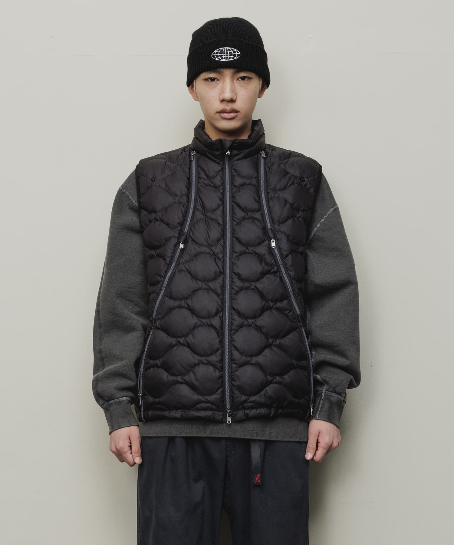 REMOVABLE SLEEVE DOWN JACKET｜BLACK