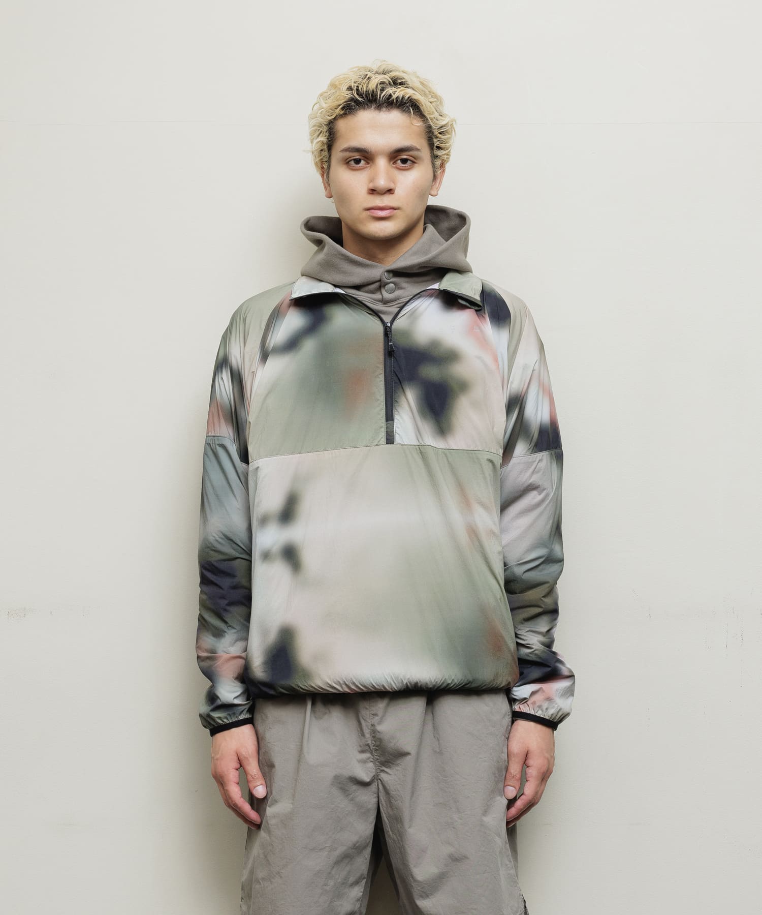 LIGHT WEIGHT WIND SHELL JACKET｜BLUR