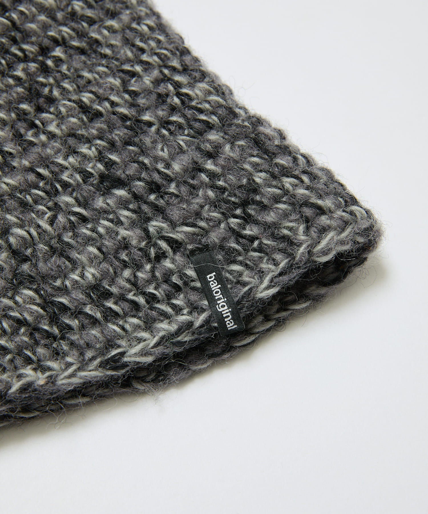 MIXED HAND KNIT BUCKET HAT｜BLACK