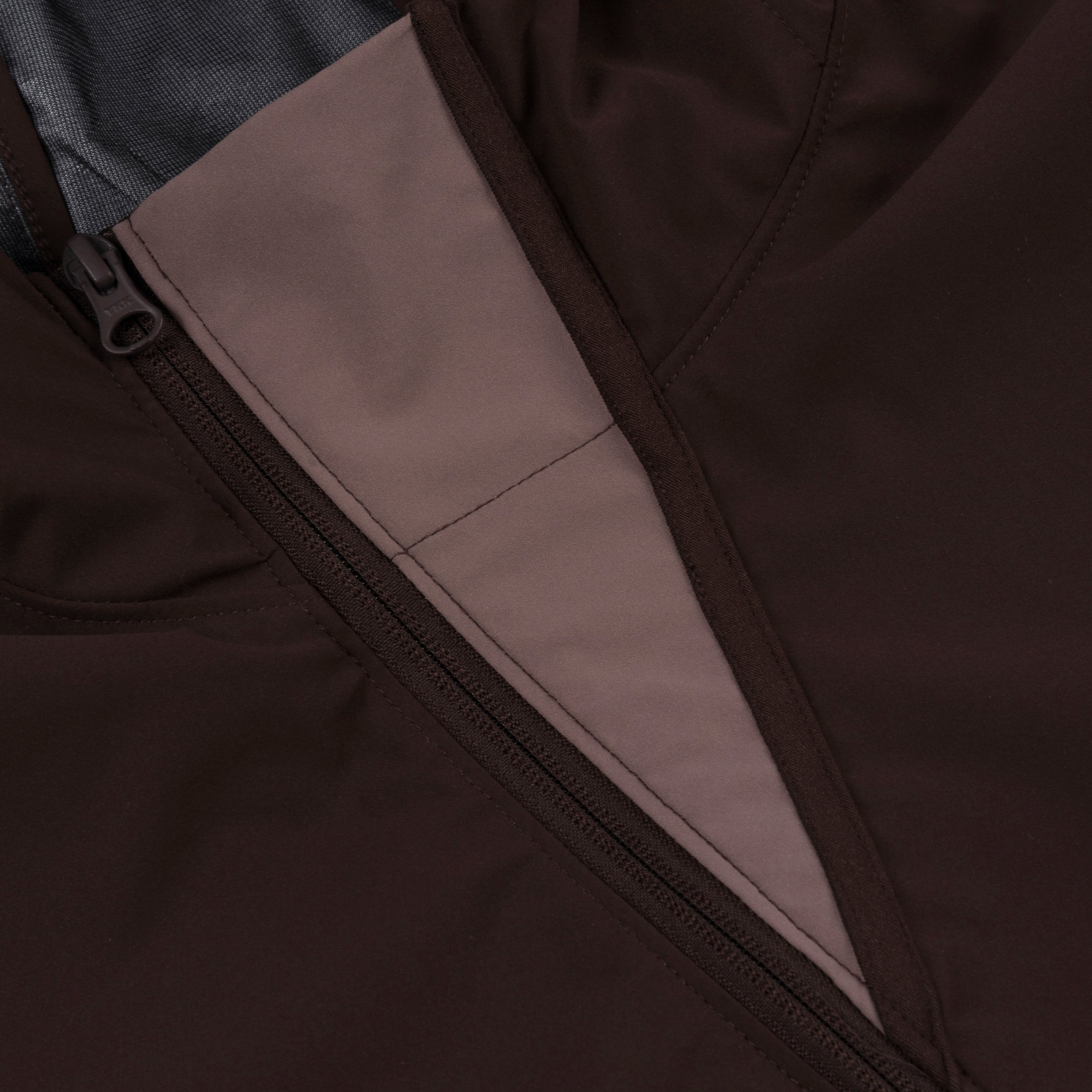 EXTREME WINDBREAKER｜ESPRESSO