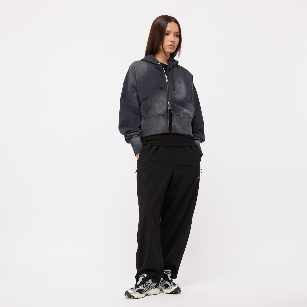 CROPPED ZIP HOODIE｜BLACK WASHED
