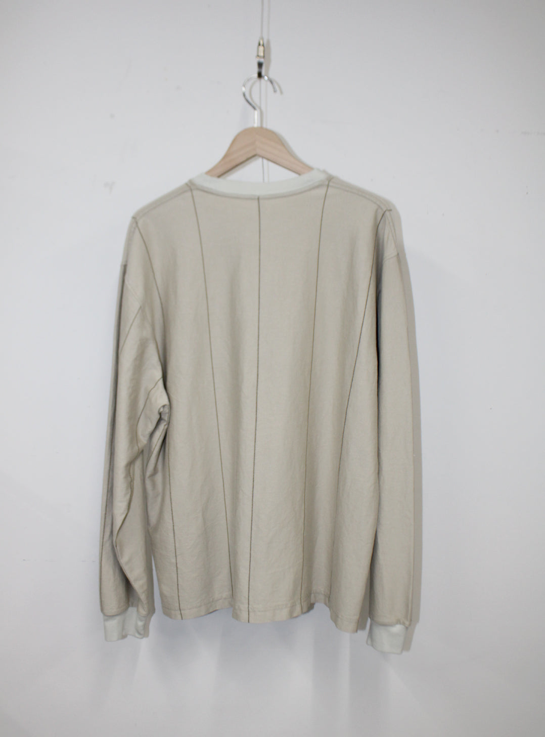 UNEVENNESS L/S TEE｜LT.BEIGE