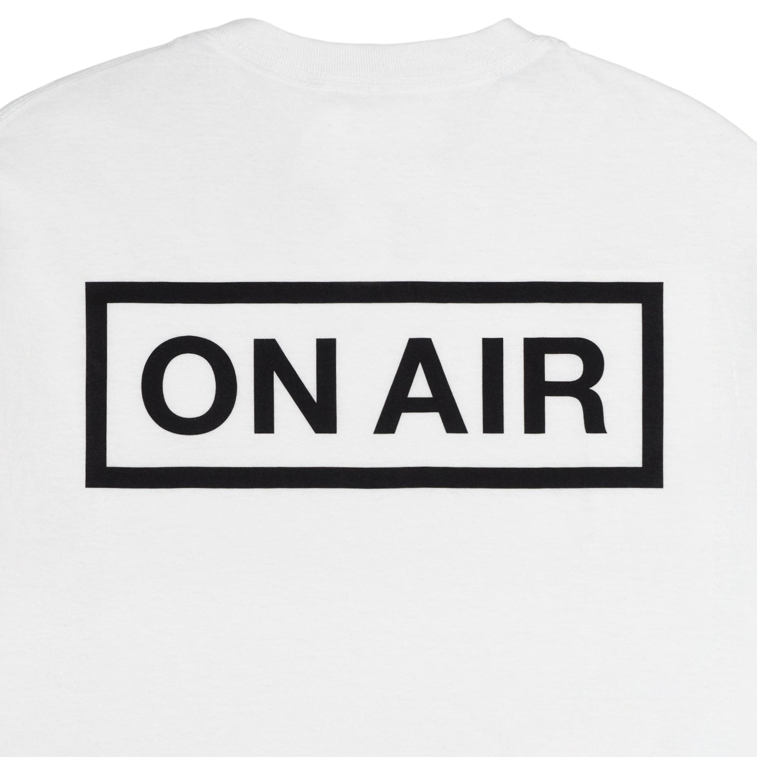 ON AIR BASIC LOGO S/SL TEE ｜WHITE