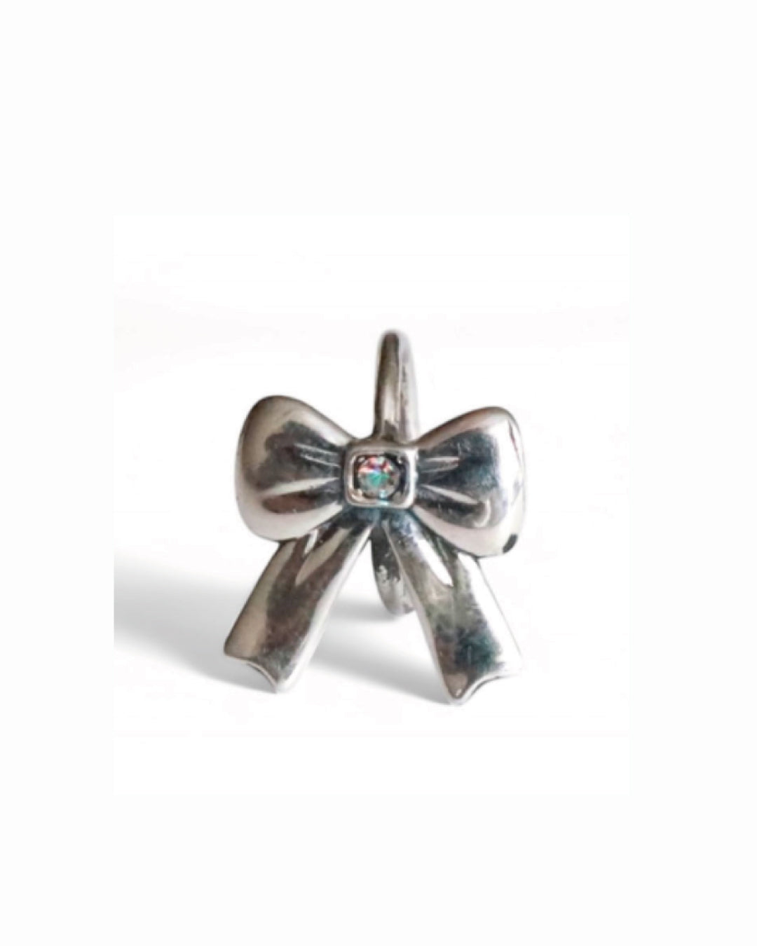 CUBIC RIBBON LIP AND EAR CUFF