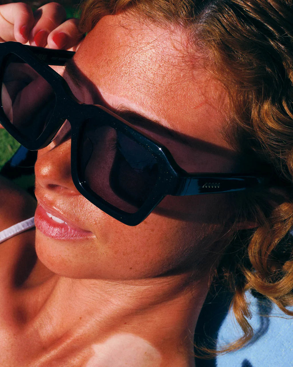 STAUNTON POST MODERN PRIMITIVE EYE PROTECTION｜BLACK SPARKLE