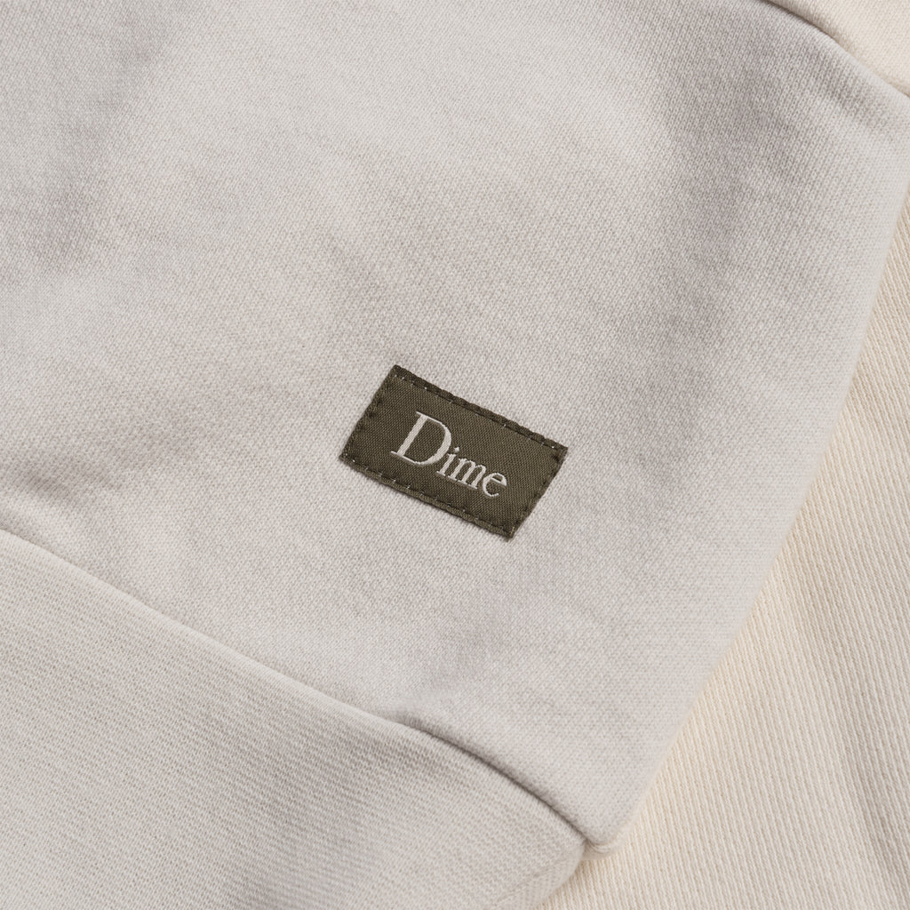 VOLCANIC CREWNECK｜OFF WHITE