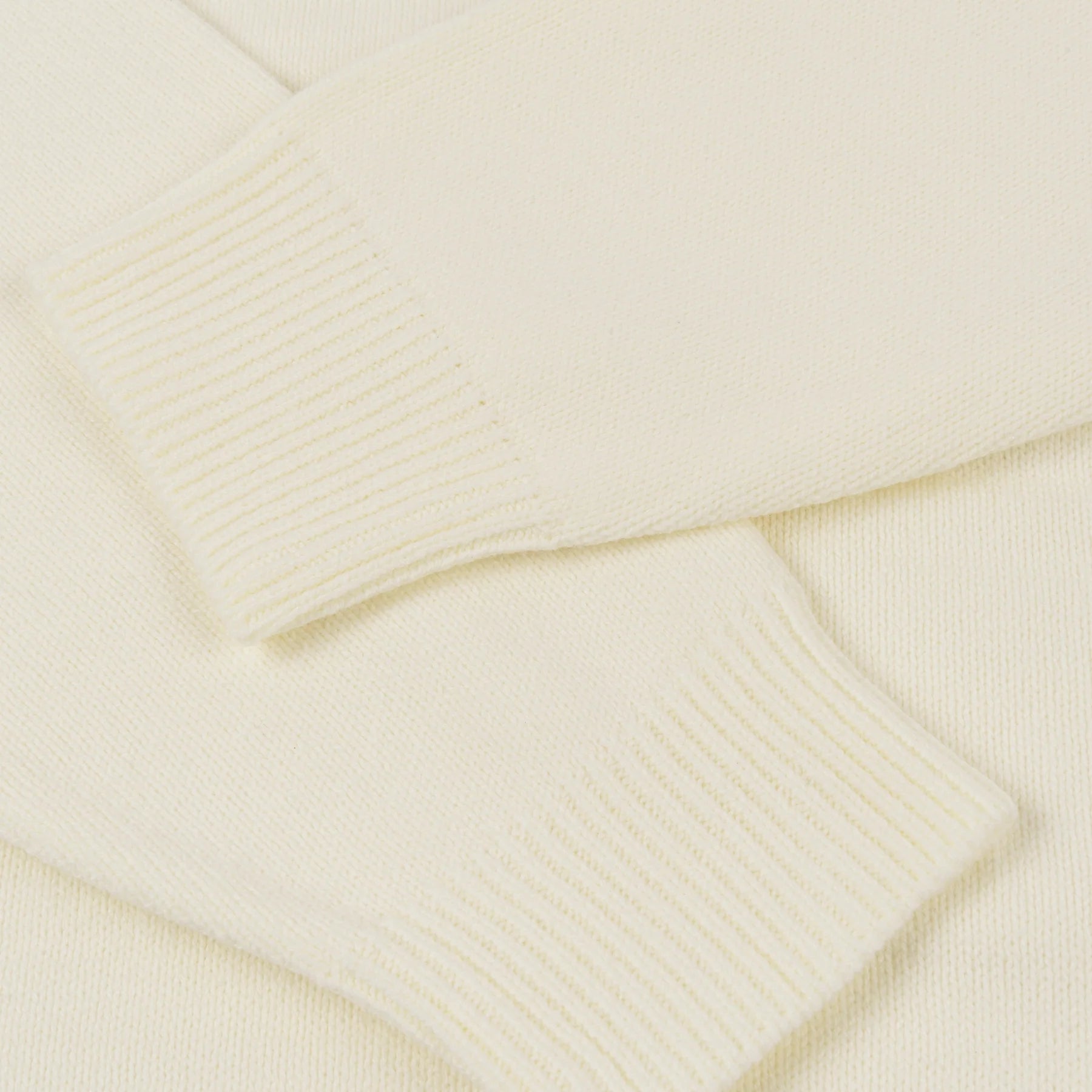 TONAL LIGHT KNIT｜OFF WHITE