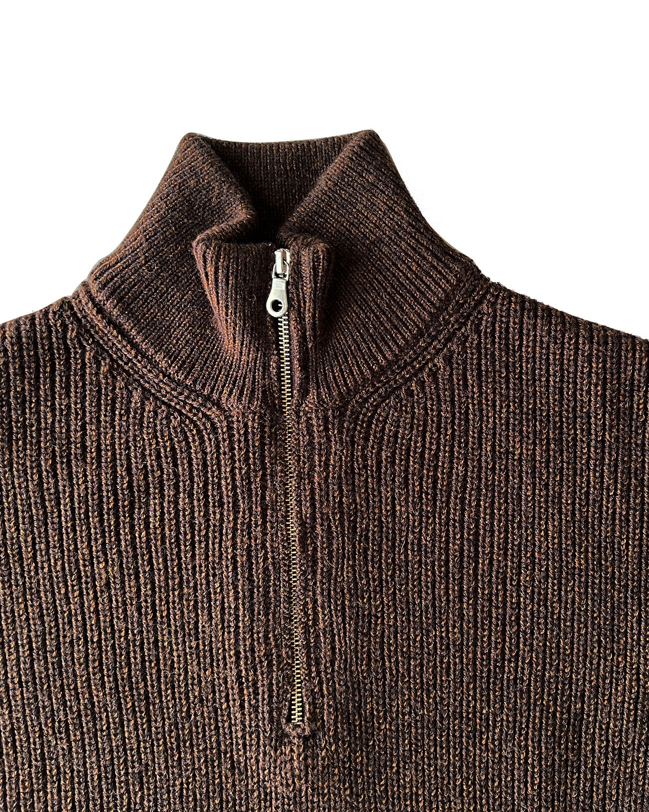 HALF ZIP KNIT｜BROWN
