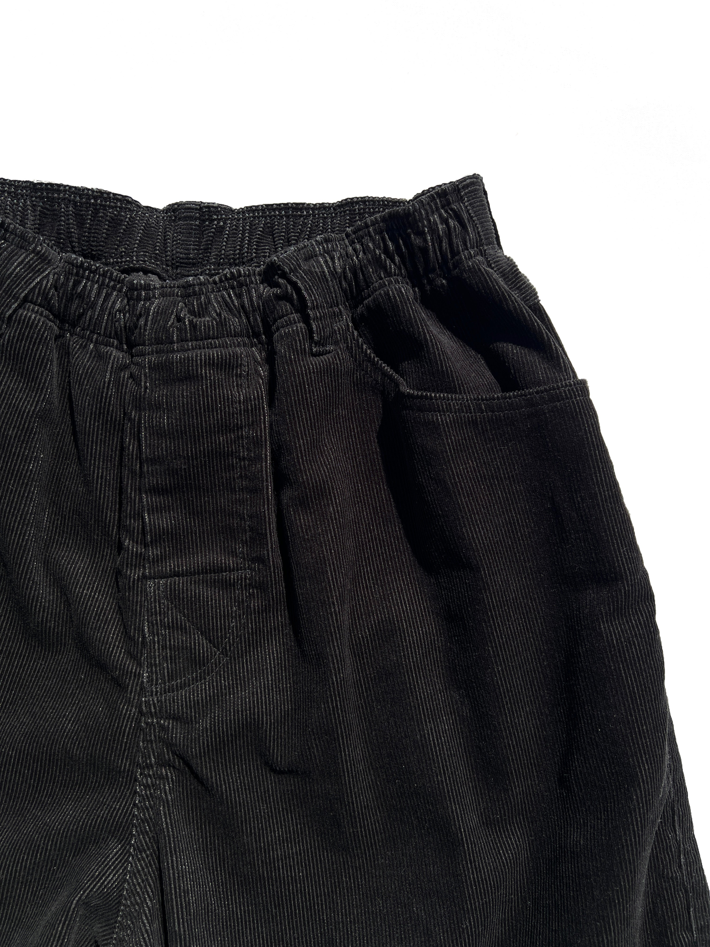 STRAIGHT CORDS SLACKS｜BLACK